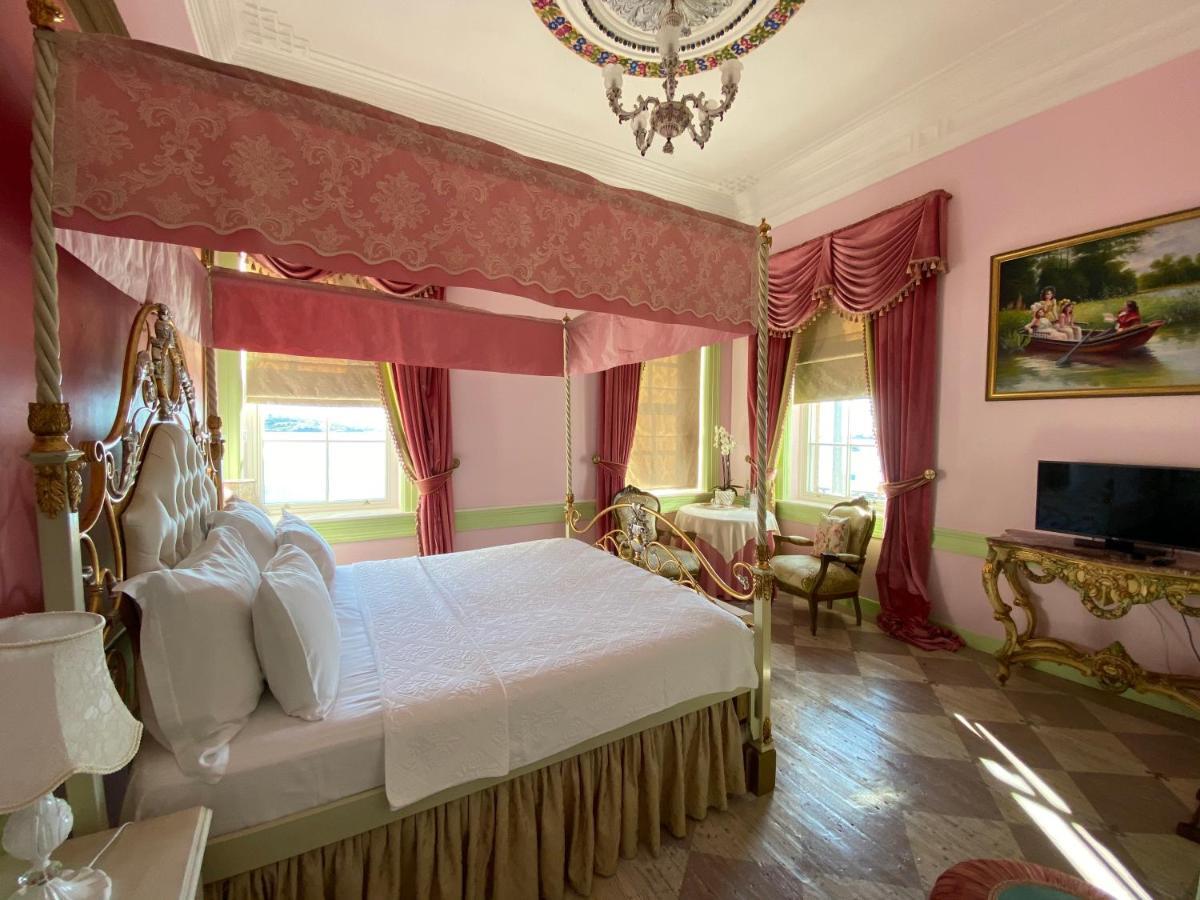 Lola 38 Hotel Foça Ngoại thất bức ảnh