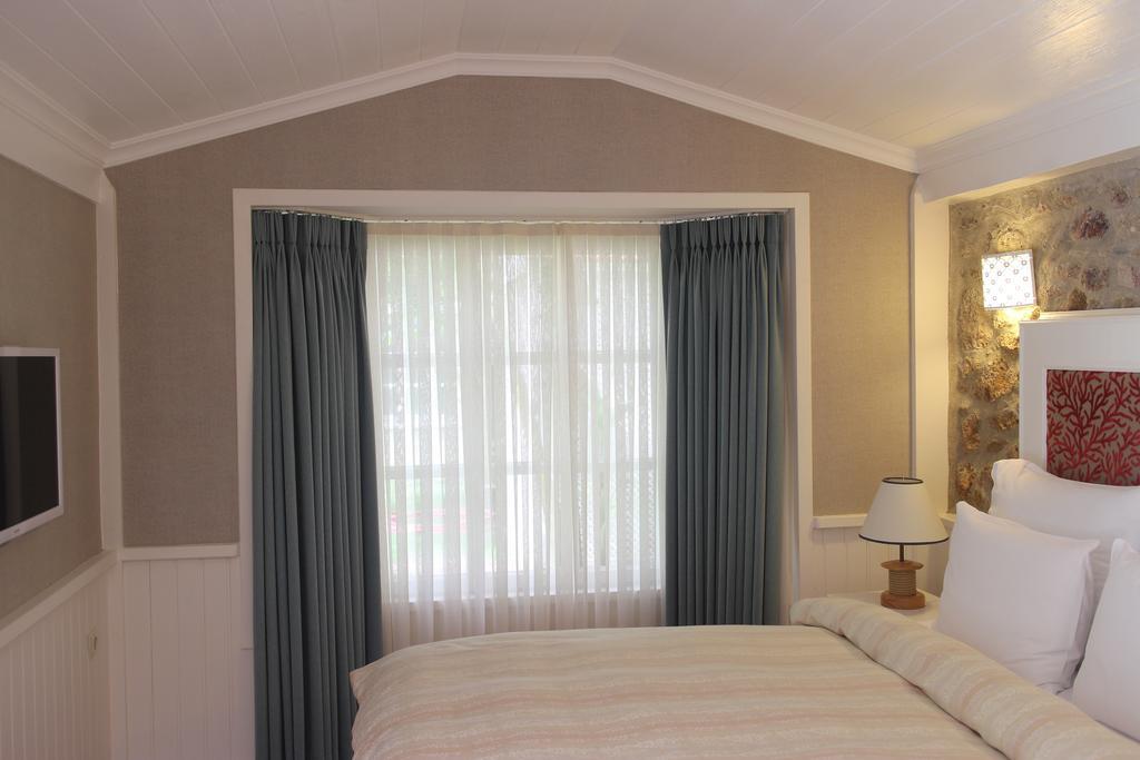 Lola 38 Hotel Foça Ngoại thất bức ảnh