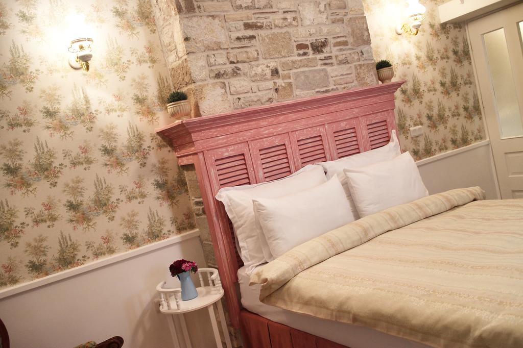Lola 38 Hotel Foça Ngoại thất bức ảnh