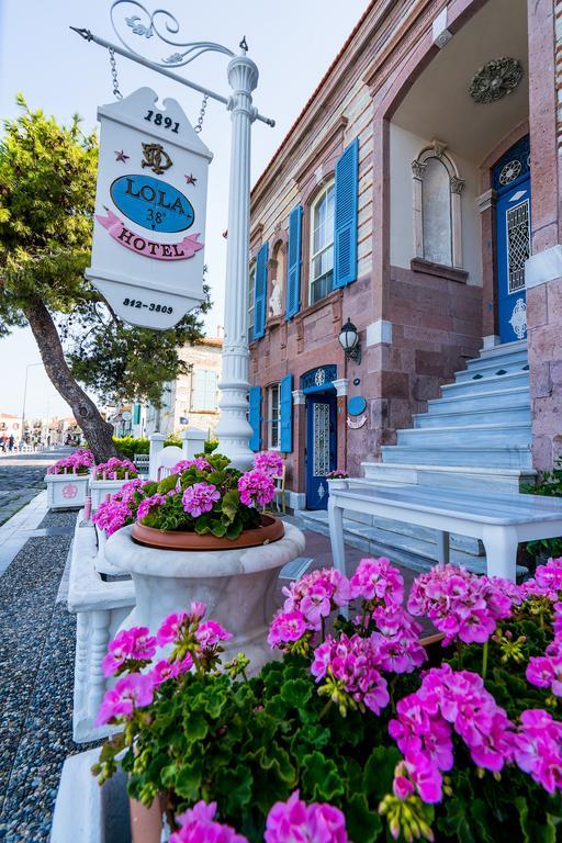 Lola 38 Hotel Foça Ngoại thất bức ảnh