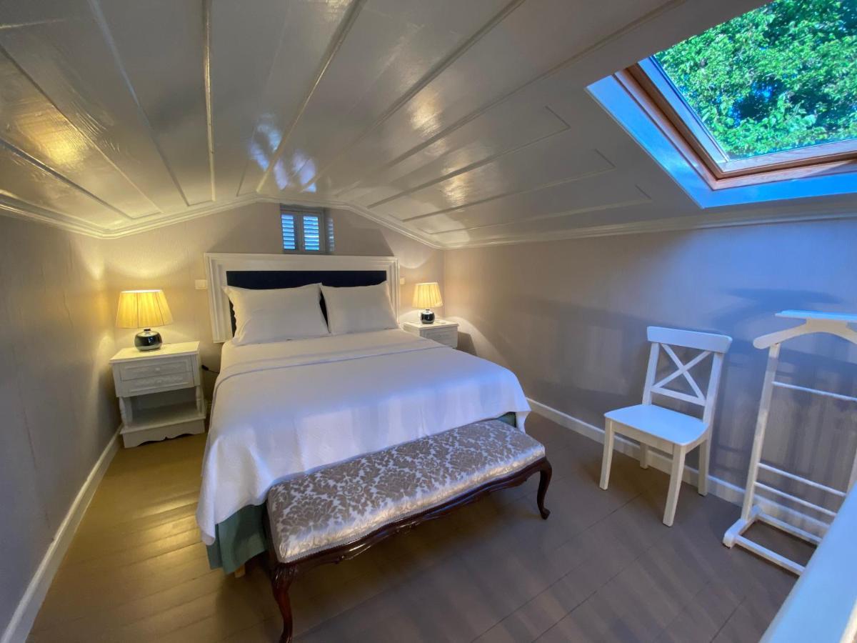 Lola 38 Hotel Foça Ngoại thất bức ảnh