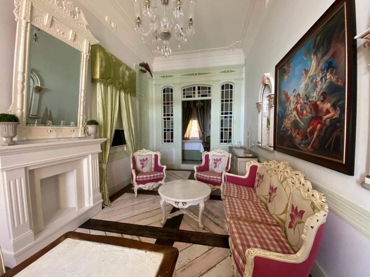 Lola 38 Hotel Foça Ngoại thất bức ảnh